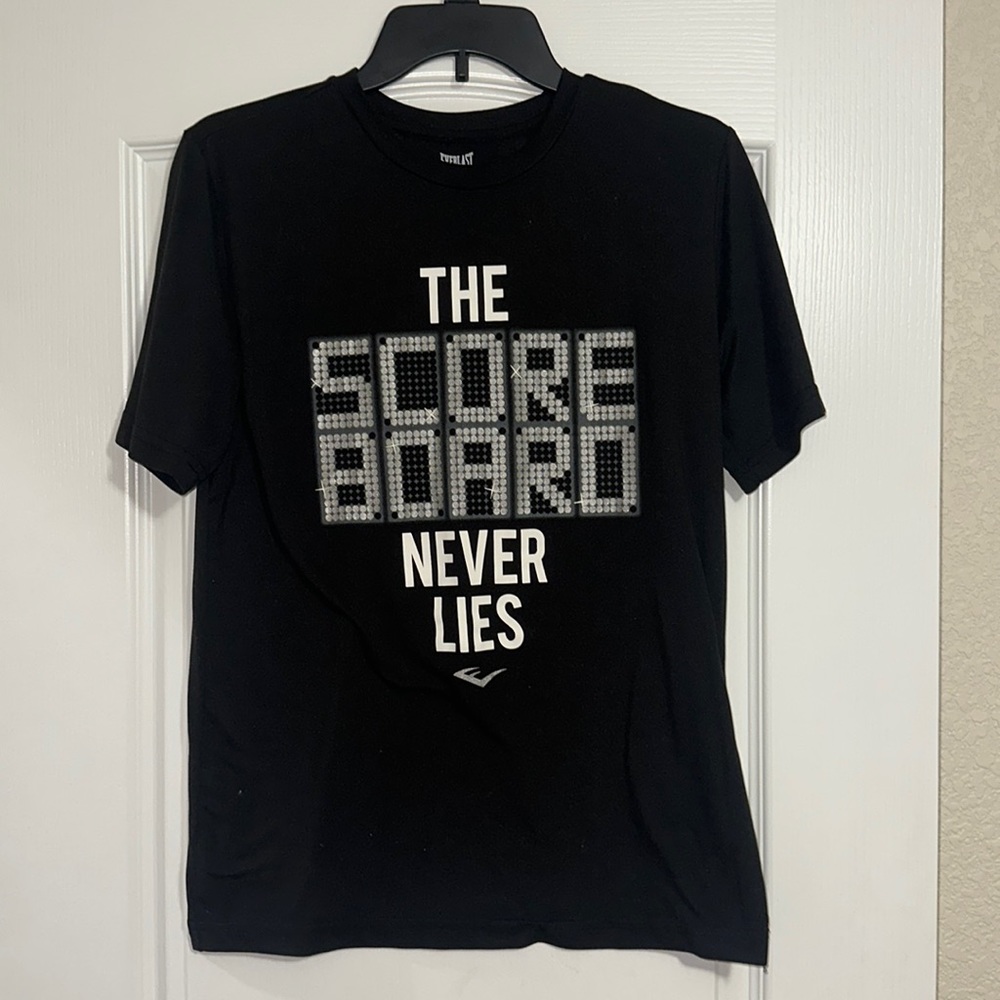 BLACK BOYS LARGE (14/16) DRI FIT TEE